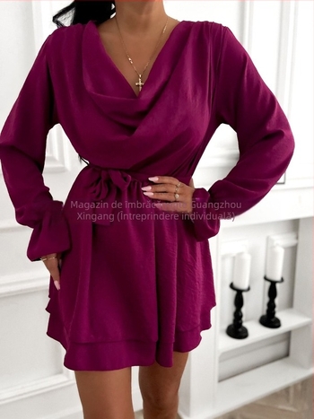 Rochie cu decolteu în V, mâneci tip felinar, talie înaltă, croială A-line, poliester stretch