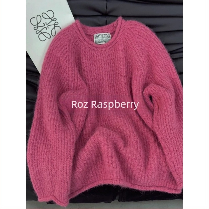 Pulover tricotat gros din amestec lână-acril, cu glugă, guler rotund, croială lejeră — Iarna 2024