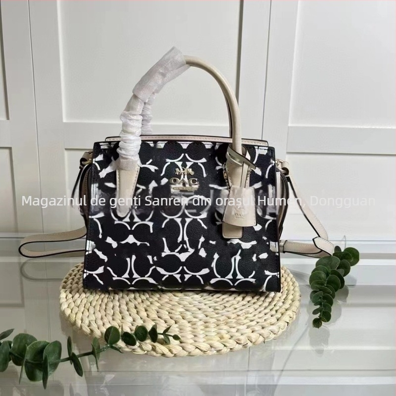 Geantă de umăr pentru femei, stil urban minimalist, piele C-grain, Daffy Bag, formă orizontală pătrată, fermoar, marcă OAC