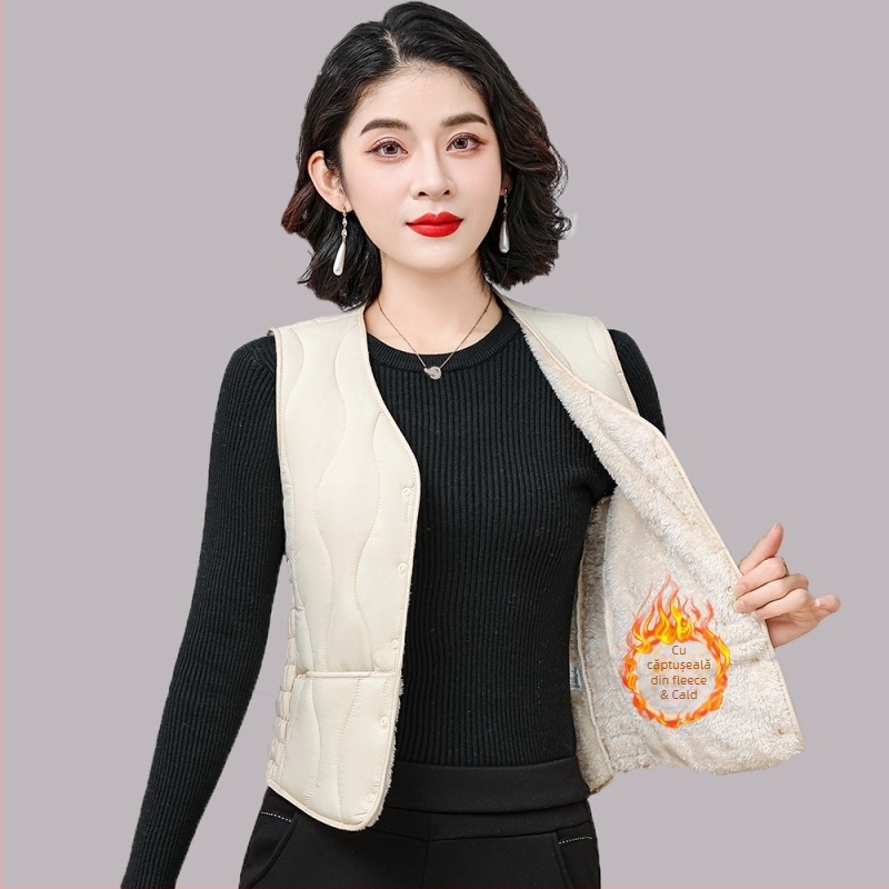 Vestă pentru femei din nylon cu umplutură poliester-bumbac, croială scurtă, guler în V, închidere cu nasturi pe un rând