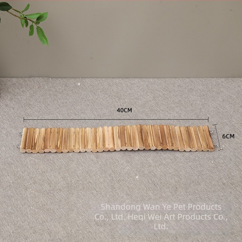 Gard decorativ din lemn masiv pentru hamster, cu scară