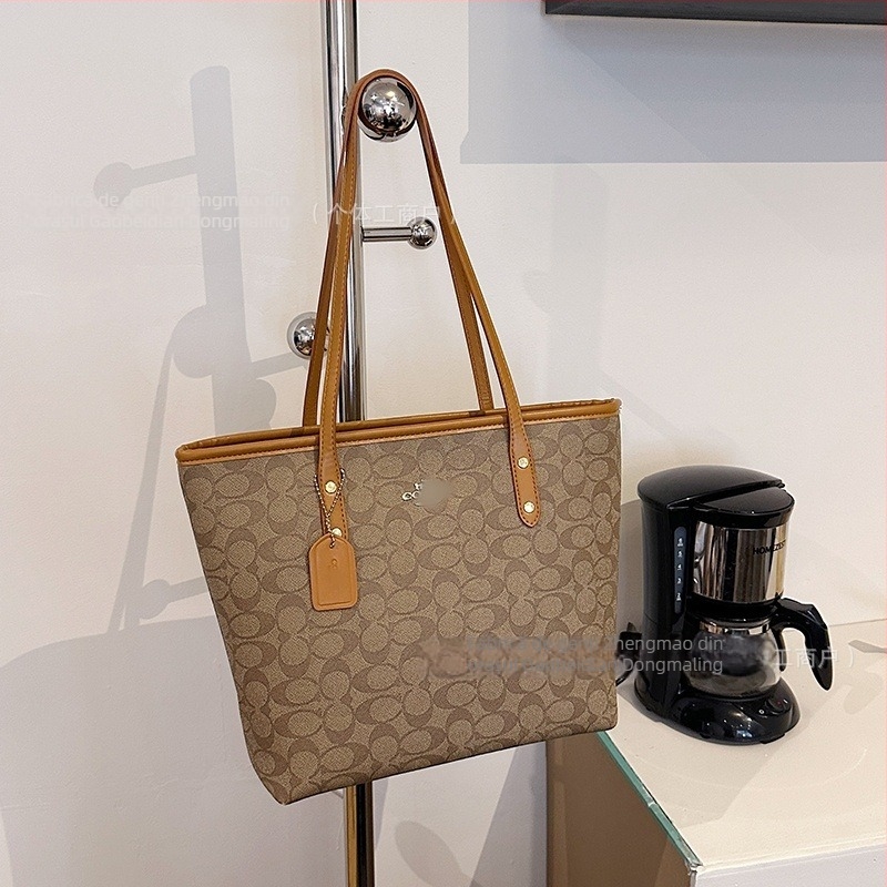 Geantă Tote pentru femei, material PU, căptușeală poliester, închidere cu fermoar, formă orizontală pătrată, buzunar intern cu fermoar