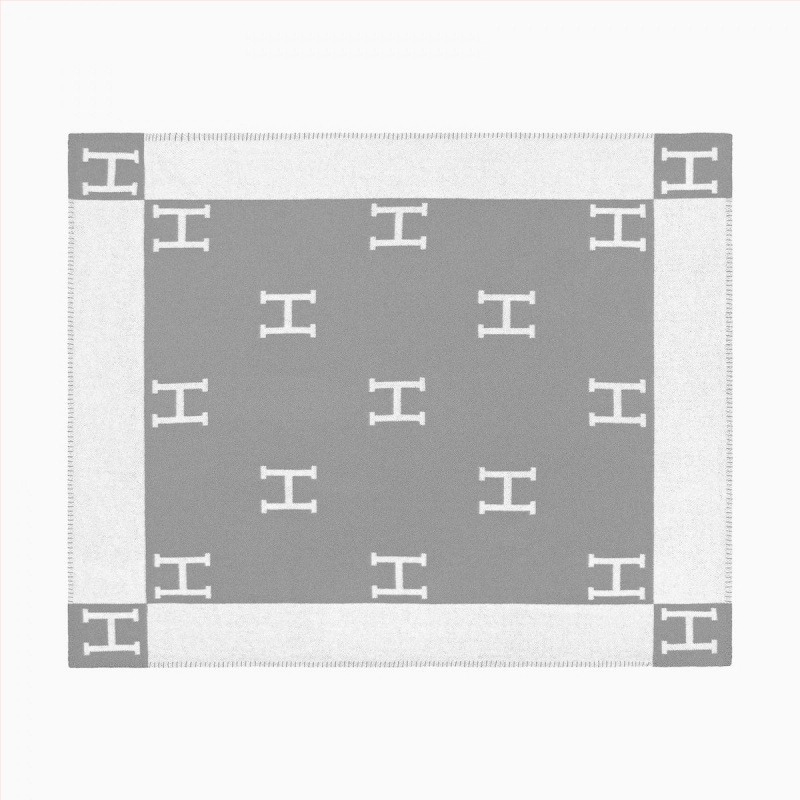 Pătură coral fleece din poliester, model geometric, 180–190 g/m², primăvară și toamnă, stil lux lejer