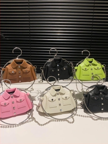 Geantă PU cu formă orizontală pătrată, închidere magnetică, buzunar interior cu fermoar și strat intermediar, Toamnă 2024