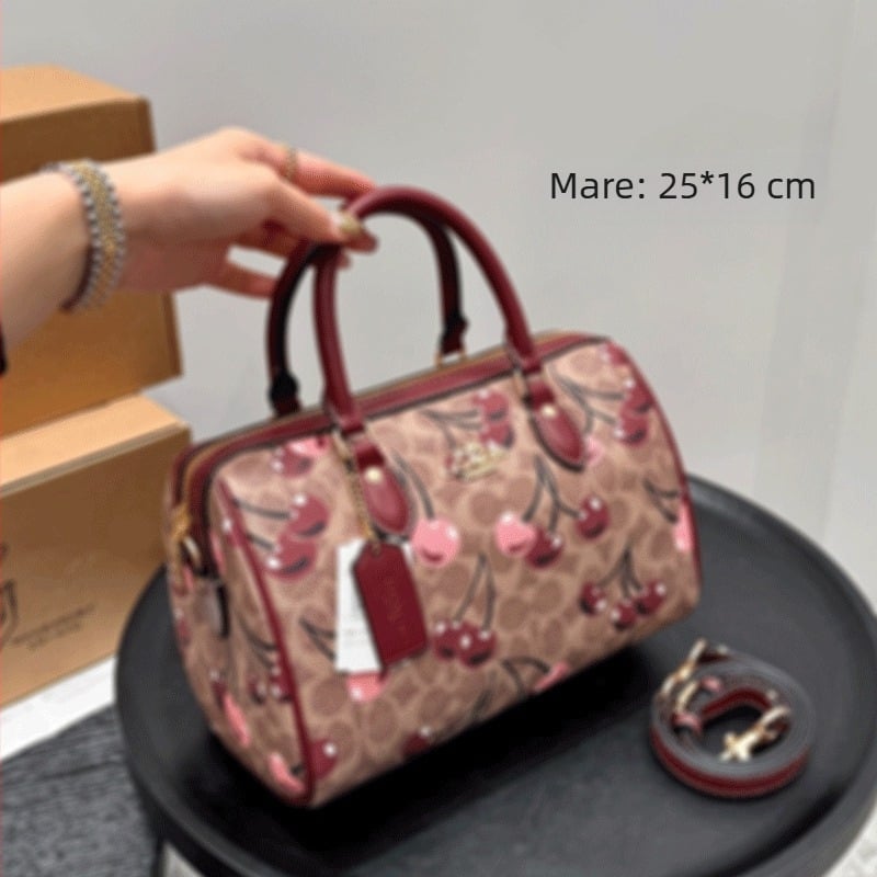 Geantă bucket din PVC, căptușeală PU, închidere cu șnur, formă orizontală pătrată, buzunar intern cu patch