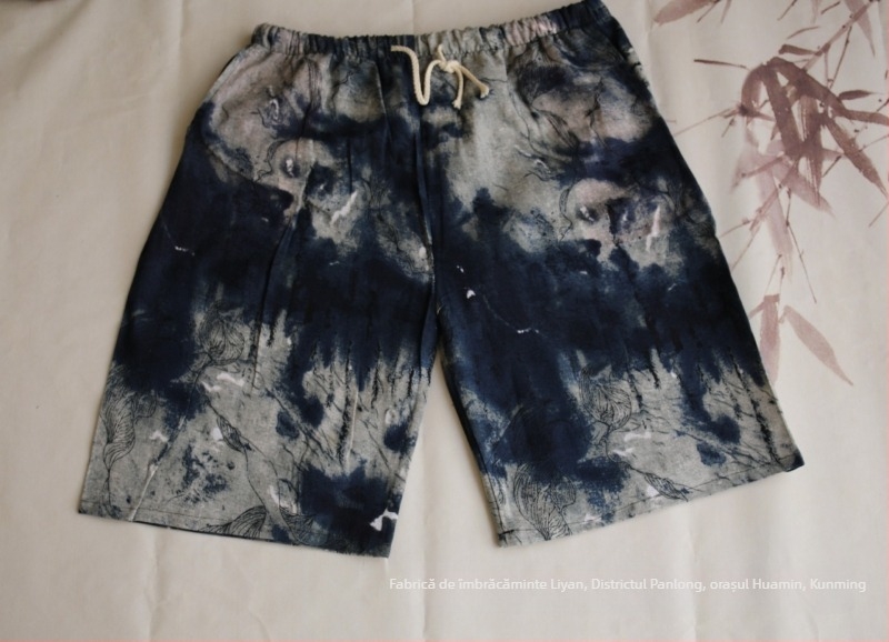 Șorturi scurte cu imprimeu elefant thailandez, amestec din bumbac, croi drept, lungime cropped, 94% bumbac, elasticitate micro-bounce, stil național