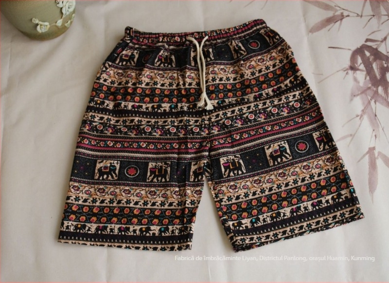 Șorturi scurte cu imprimeu elefant thailandez, amestec din bumbac, croi drept, lungime cropped, 94% bumbac, elasticitate micro-bounce, stil național