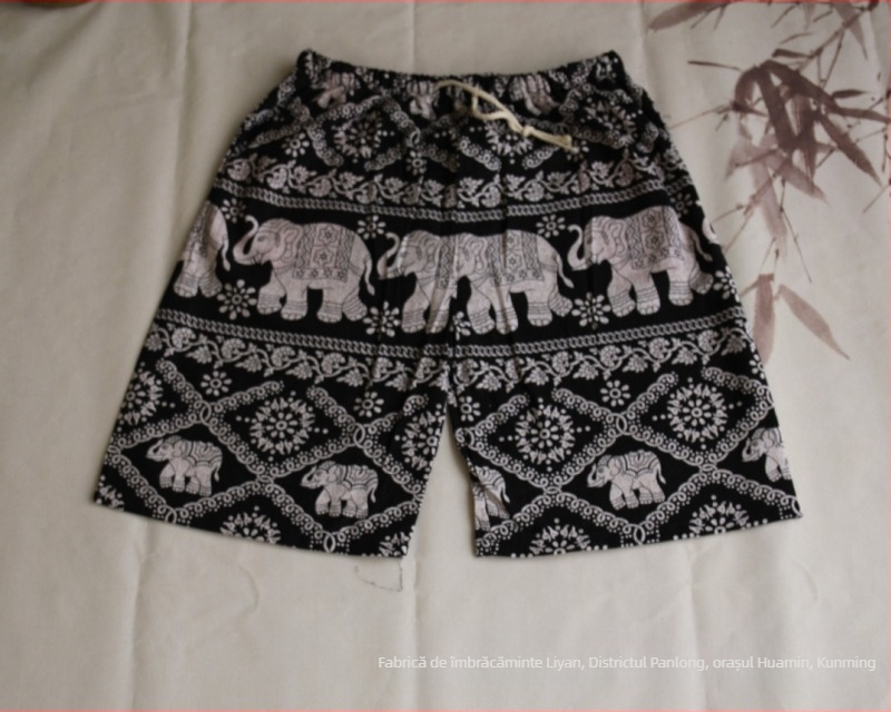 Șorturi scurte cu imprimeu elefant thailandez, amestec din bumbac, croi drept, lungime cropped, 94% bumbac, elasticitate micro-bounce, stil național