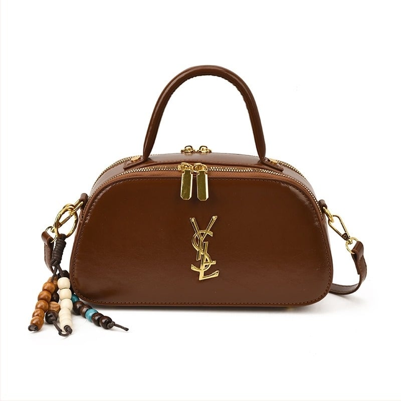 Geantă în formă de pernă – material PU, închidere cu fermoar, buzunar interior cu fermoar, curea cu o singură curea