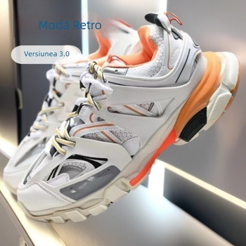 Adidași unisex, talpă joasă, partea superioară din piele sintetică, vârf rotund, închidere cu șireturi, înălțime călcâi 3-5 cm