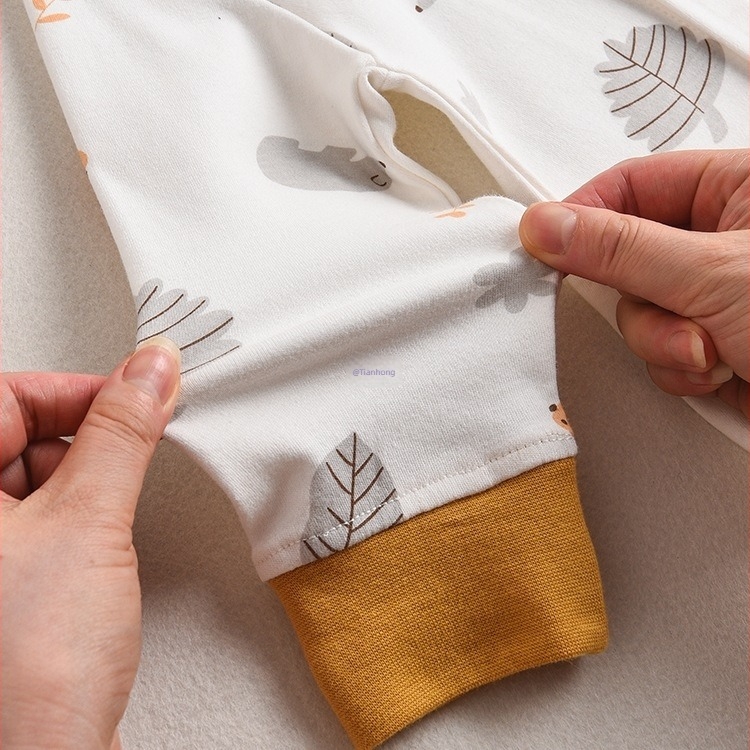 Nou-născuți: Cardigan din mătase pentru strat de bază – conținut blană de iepure, potrivit pentru toate sezoanele, primăvara 2024