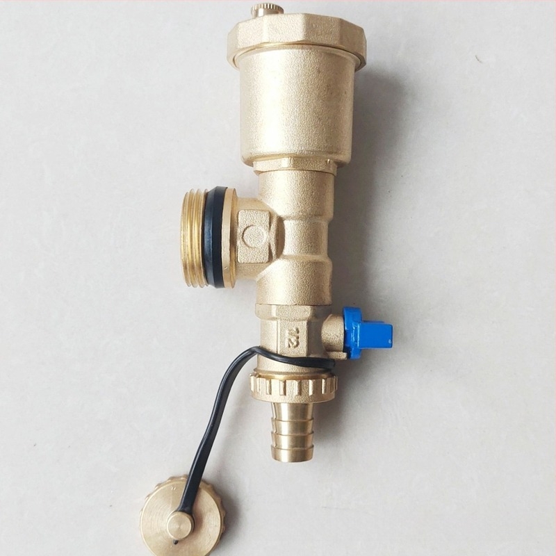 Distribuitor pentru încălzire prin podea, corp din cupru, conexiune filetata, robinet de aerisire automat, finisaj electroplacat, interval de funcționare 1-100°C