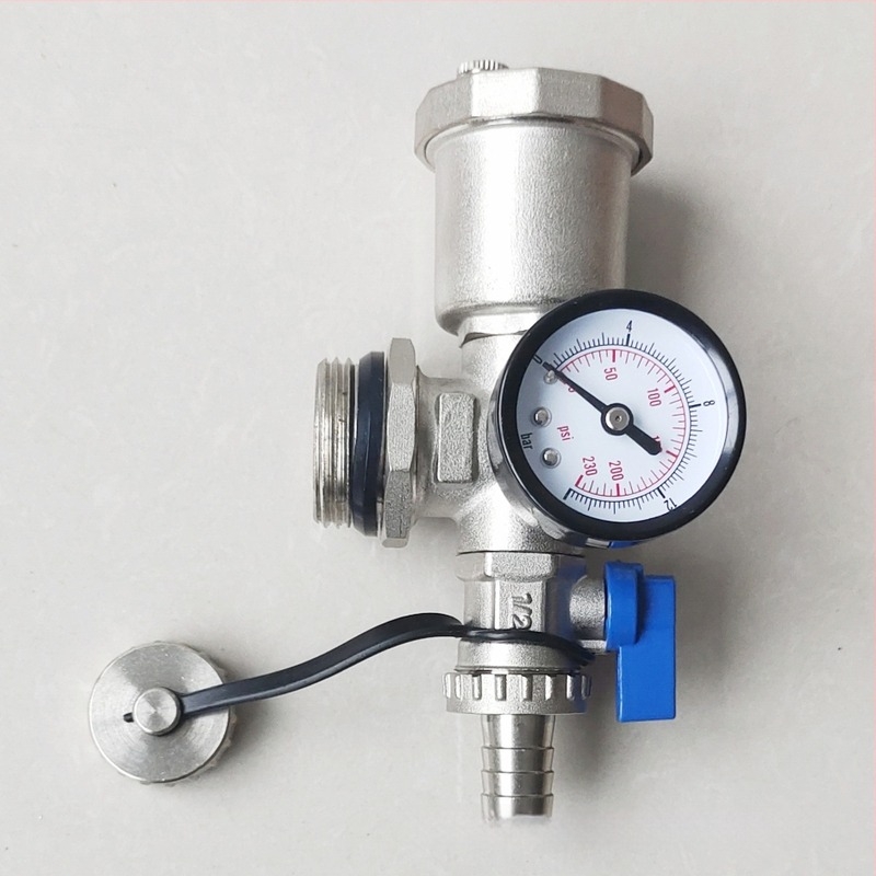 Distribuitor pentru încălzire prin podea, corp din cupru, conexiune filetata, robinet de aerisire automat, finisaj electroplacat, interval de funcționare 1-100°C