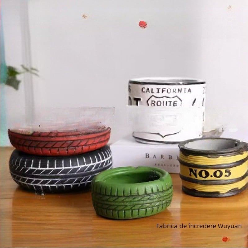 Scrumieră în formă de anvelopă, design minimalist industrial, model AS65465161