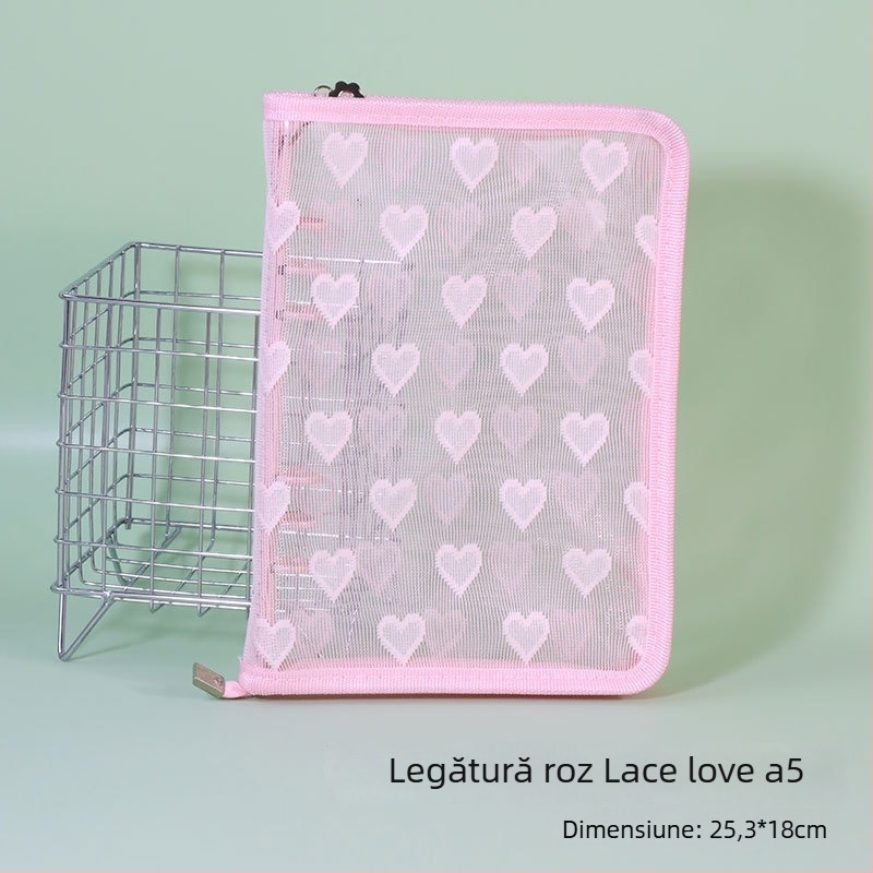 Album cu foi detașabile, copertă transparentă din PVC în formă de inimă, legare cu 3 găuri