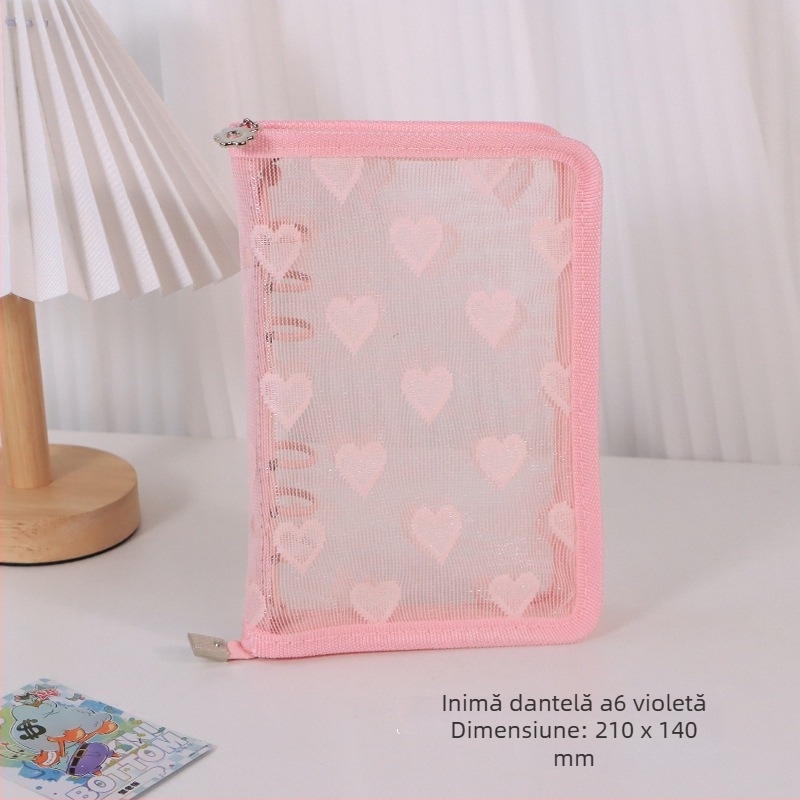 Album cu foi detașabile, copertă transparentă din PVC în formă de inimă, legare cu 3 găuri