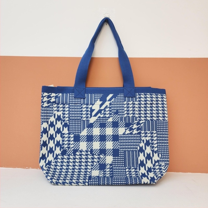 Geantă bucket ZX — stil urban, poliester, formă verticală pătrată, închidere cu șnur, buzunar intern pentru telefon