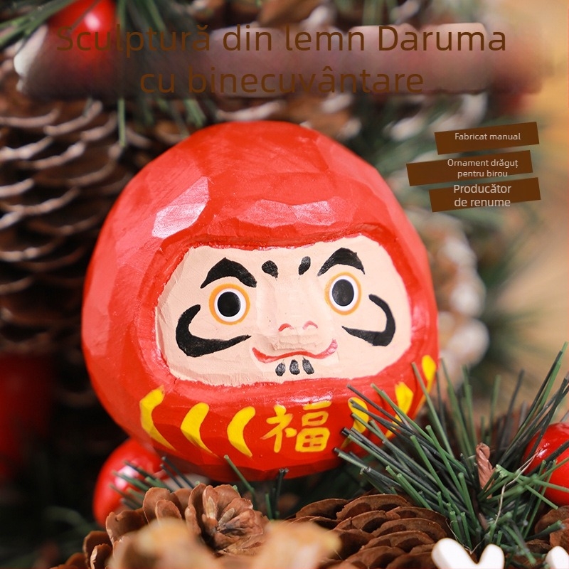 Ornament mic de birou, Damo, sculptat manual din lemn de tei, cu binecuvântare pentru pace