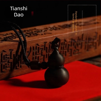 Pandant din lemn natural de jujube lovit de fulger, cu cap de dragon și mică formă de dovleac, sculptat fin, ornament taoist pentru pace și prosperitate