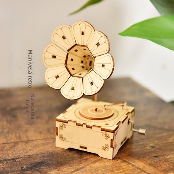 Kit DIY gramofon muzical din lemn – ornamente, stil retro, cadou de ziua de naștere