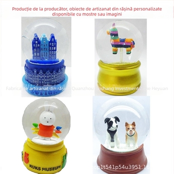 Ornament cu glob de cristal personalizat – rășină, suvenir de călătorie, stil desen animat de Crăciun