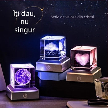 Lampă de veghe din cristal alb, decor geometric – cadou popular pentru zilele de naștere, Valentine's Day și absolvire