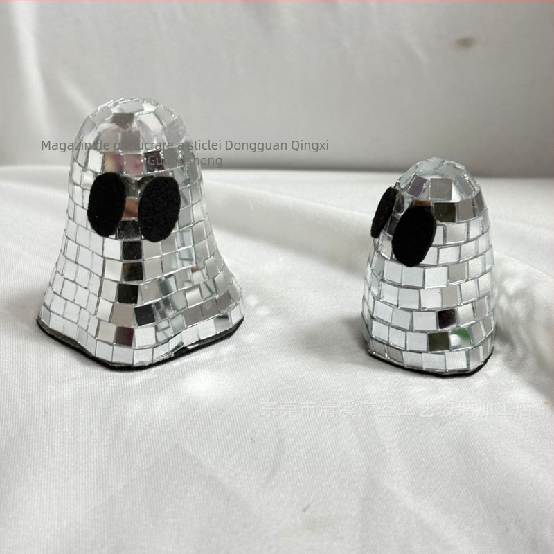 Ornament disco fantomă pentru Halloween – figură de desene animate