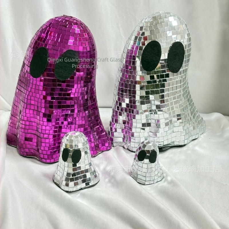 Ornament disco fantomă pentru Halloween – figură de desene animate
