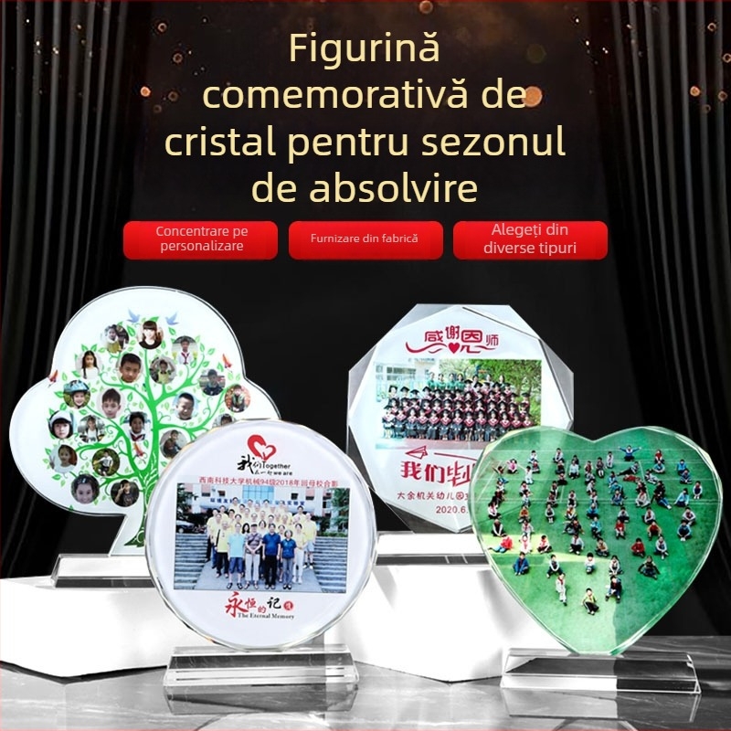 Trofeu și medalie din cristal alb, octogonal, pentru reuniunea clasei, absolvire și jubileu — decor pentru fotografii