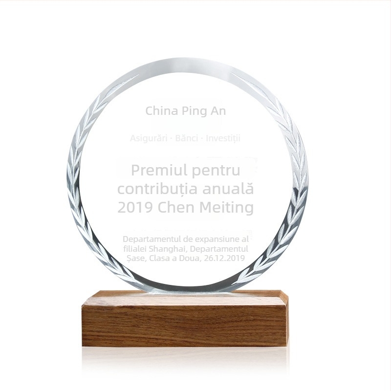 Trofeu din cristal și medalie de sticlă – premiu pentru angajatul excepțional, trofeu creativ și plachetă de autorizare a francizei, amintire de pensionare