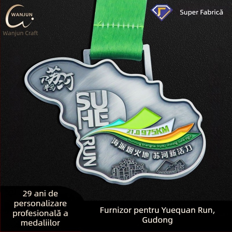 Medalie din aliaj metalic personalizată cu finisaj lacuit pentru maratoane, competiții de alergare și evenimente sportive