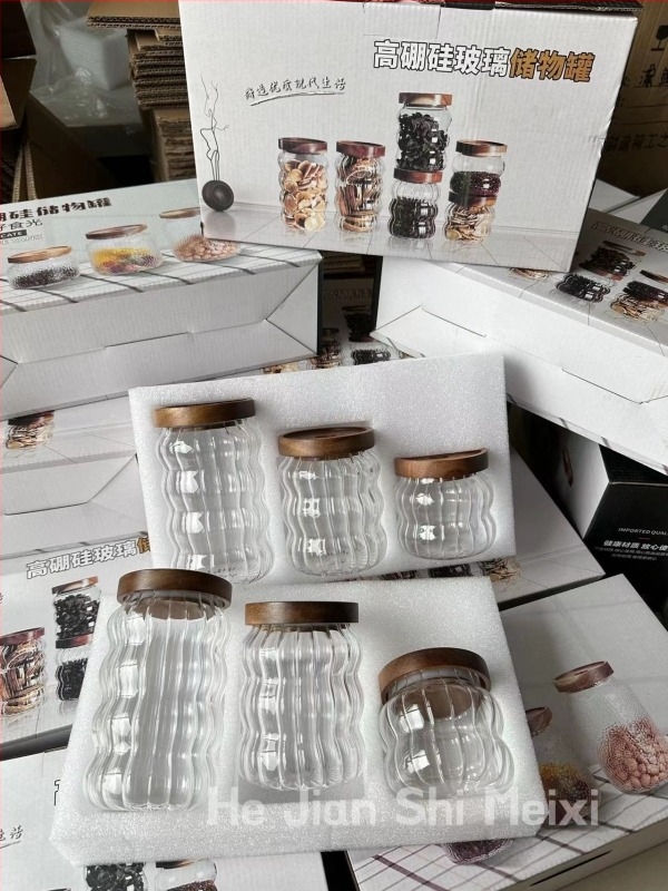 Recipient din sticlă borosilikatată, capac din lemn de acacia, model dovleac, etanș, pentru depozitarea cerealelor, nucilor, ceaiului și gustărilor