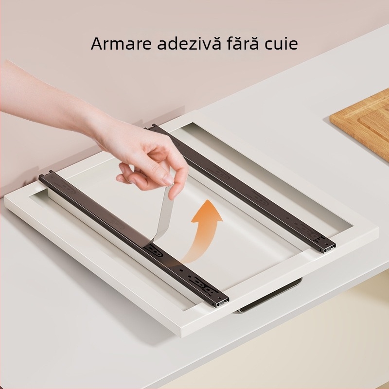 Raft glisant sub chiuvetă cu coș — organizator pentru veselă și condimente