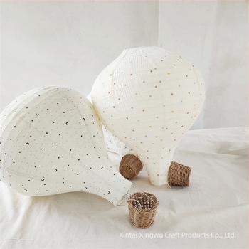 Stil nordic pentru camera copiilor, balon de aer cald din material textil, decor suspendat, abajur în formă de balon