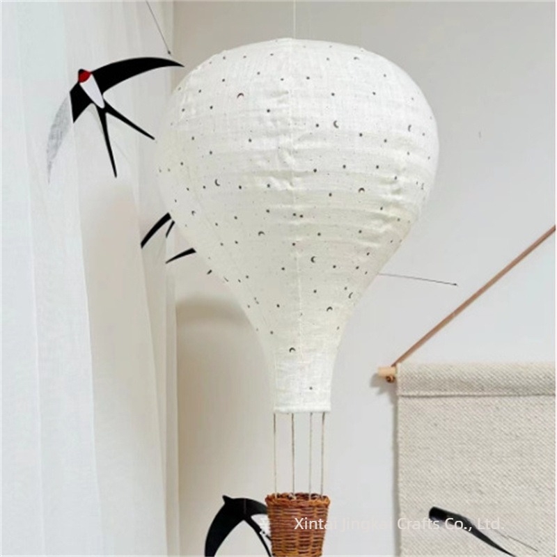 Stil nordic pentru camera copiilor, balon de aer cald din material textil, decor suspendat, abajur în formă de balon