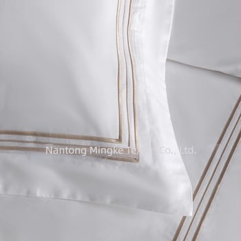 Set de lenjerie de pat brodat în stil hotel, patru piese, alb, 100% bumbac satinat