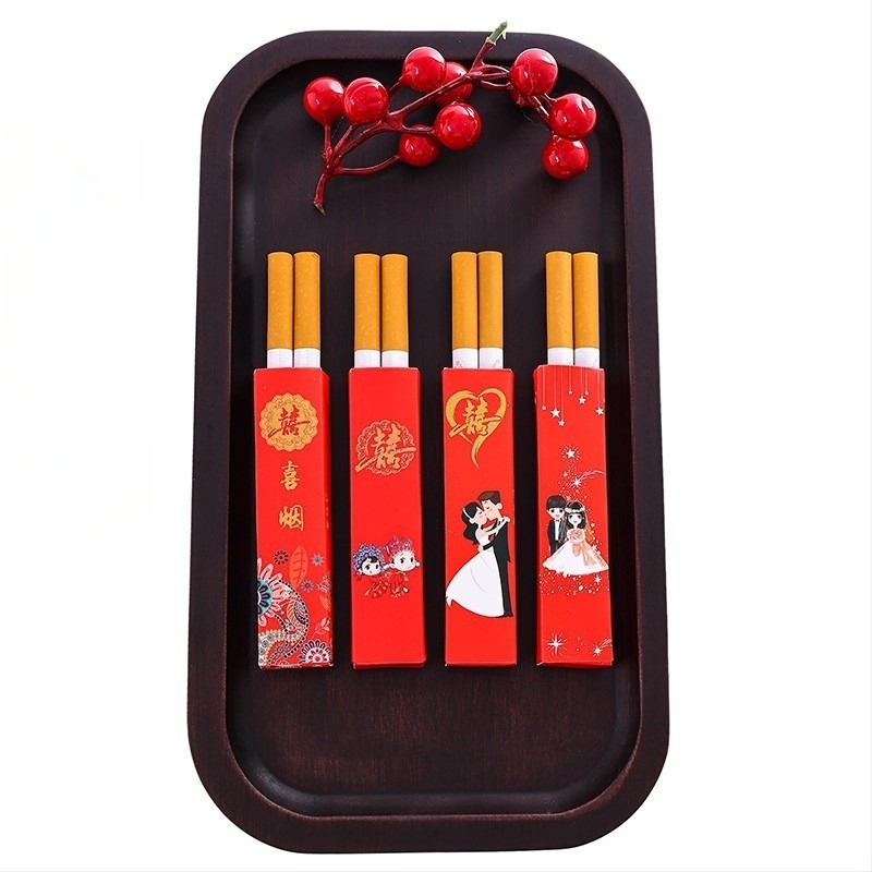 Cutie de țigări pentru nuntă, set de două bucăți, design chinezesc roșu, cu simbolul Fericire Dublă, ambalaj din hârtie cadou