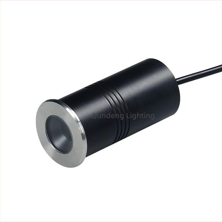 Lumină subterană LED cu corp din aluminiu și capac din oțel inox, anti-reflexie, IP65, 24V DC, alb cald 3000K, pentru parcuri, piețe și trepte