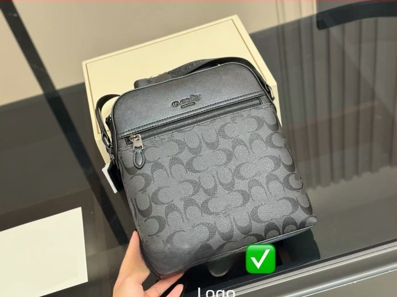 Huston geantă de umăr pentru bărbați – mică, pătrată, pentru aparat foto, business casual și navetă
