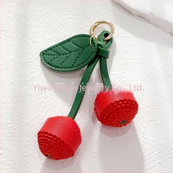 Breloc din piele PU în formă de fructe (banană și piersică), design drăguț, lucrat manual