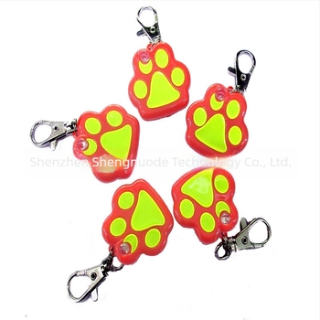 Pandantiv LED pentru animale de companie, în formă de labă, lumină pentru zgardă