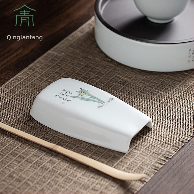 Set de ceai porțelan în stil chinezesc, verde închis, pentru ceremonia Gongfu, pictat manual – Cele Patru Sezoane ale Tinereții.
