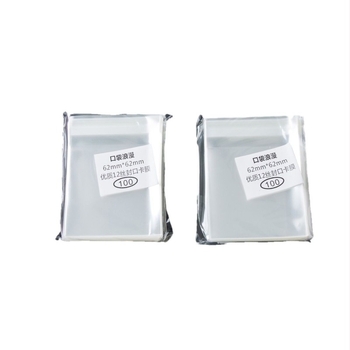 Pocket Romance: folie protectoare rotundă pentru card, cu autoadeziv, dimensiuni 62×62 mm, grosime 12 µm