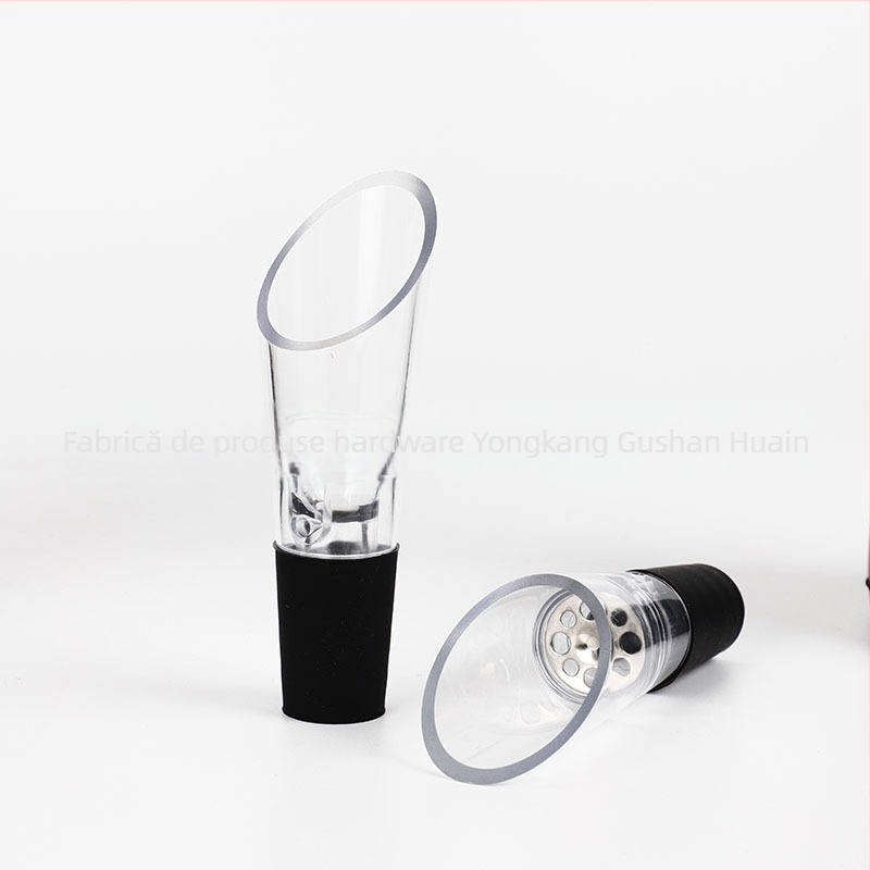 Decantor pentru vin din plastic, negru, capacitate 1–100 ml