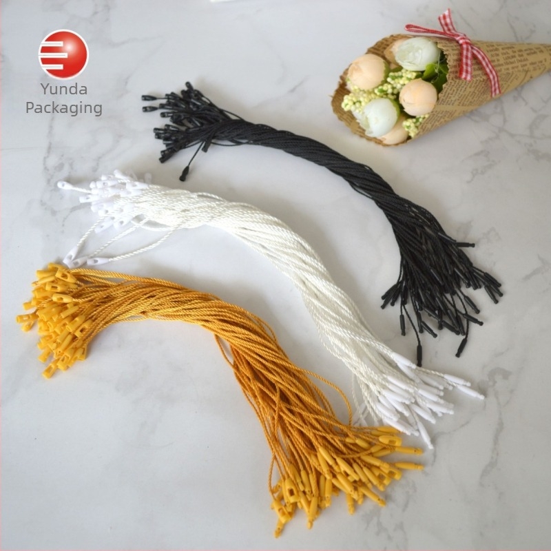 Pandantiv elegant în formă de glonț, cu legături din ață de bumbac, ață de poliester și ață cerată pentru haine și textile de casă