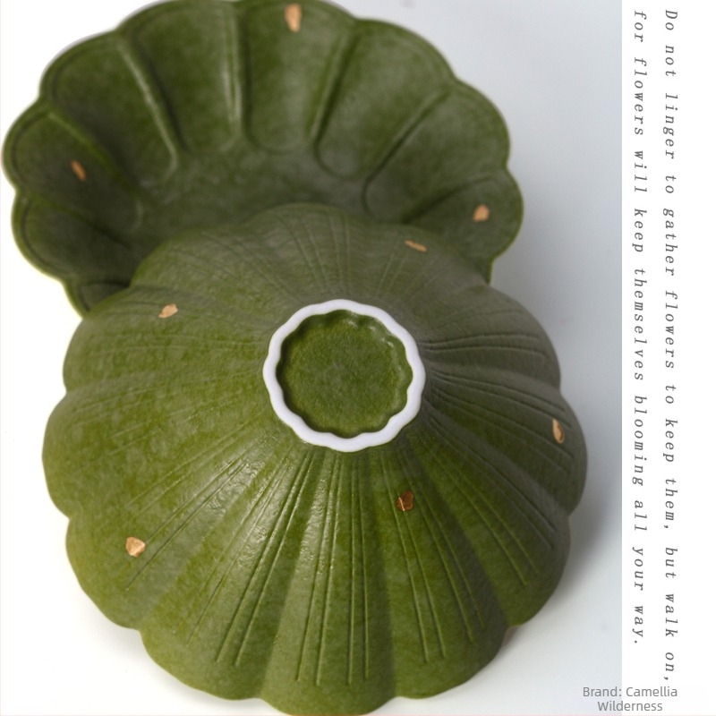 Ceașcă de ceai ceramică, glazură albastru-alb cu stropi aurii, motiv lotus portocaliu-verde, cană personală pentru ceai, stil Nou Chinezesc