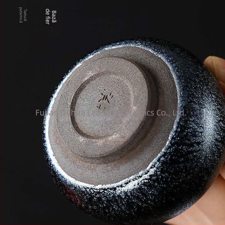 Ceainic Baihua Jianzhan, cu glazură din minereu brut și corp ceramic din fier, pentru uz casnic.