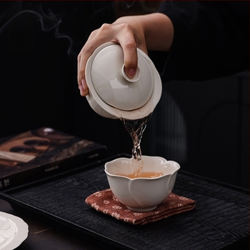 Ceașcă Gongfu pentru ceai, ceramică cenușie cu design floral, pentru uz casnic, de înaltă calitate.