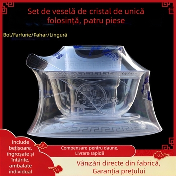 Veselă de masă din cristal, de unică folosință, set de patru piese: cupe, farfurii și linguri din plastic transparente