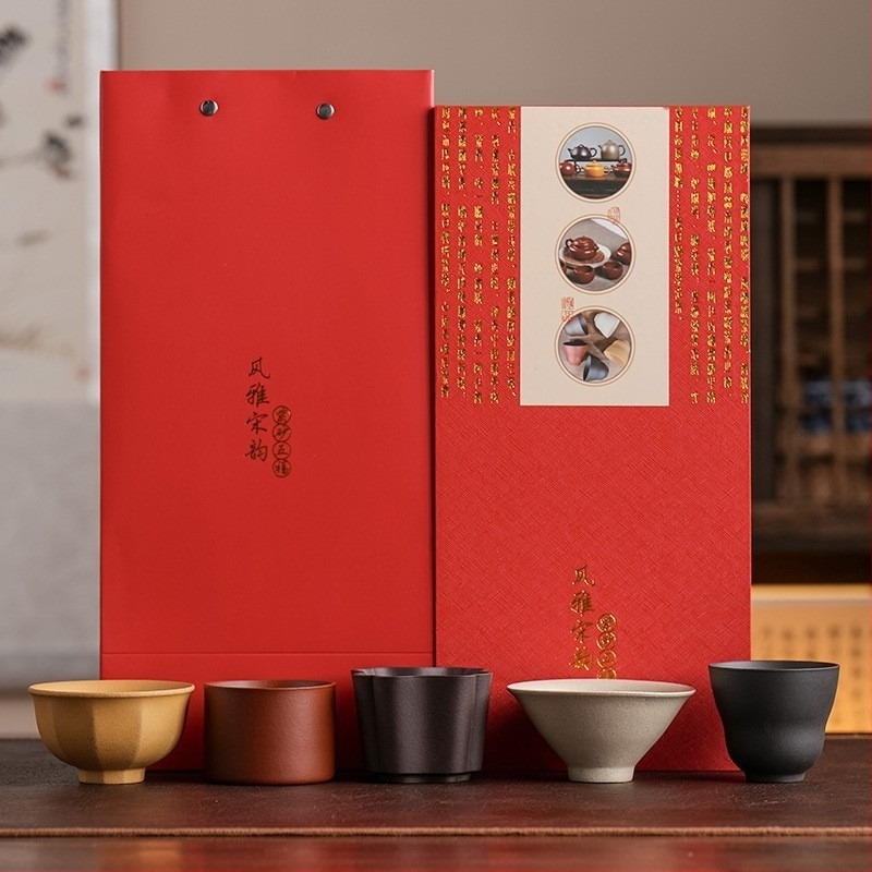 Set de ceai din lut mov în cutie cadou, set de porțelan chinezesc în stil tradițional, cu cești pentru gazdă și cești de degustare, personalizare disponibilă